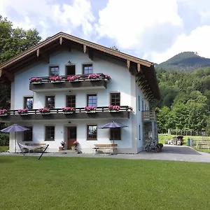 Am Märchenpark Apartment Marquartstein