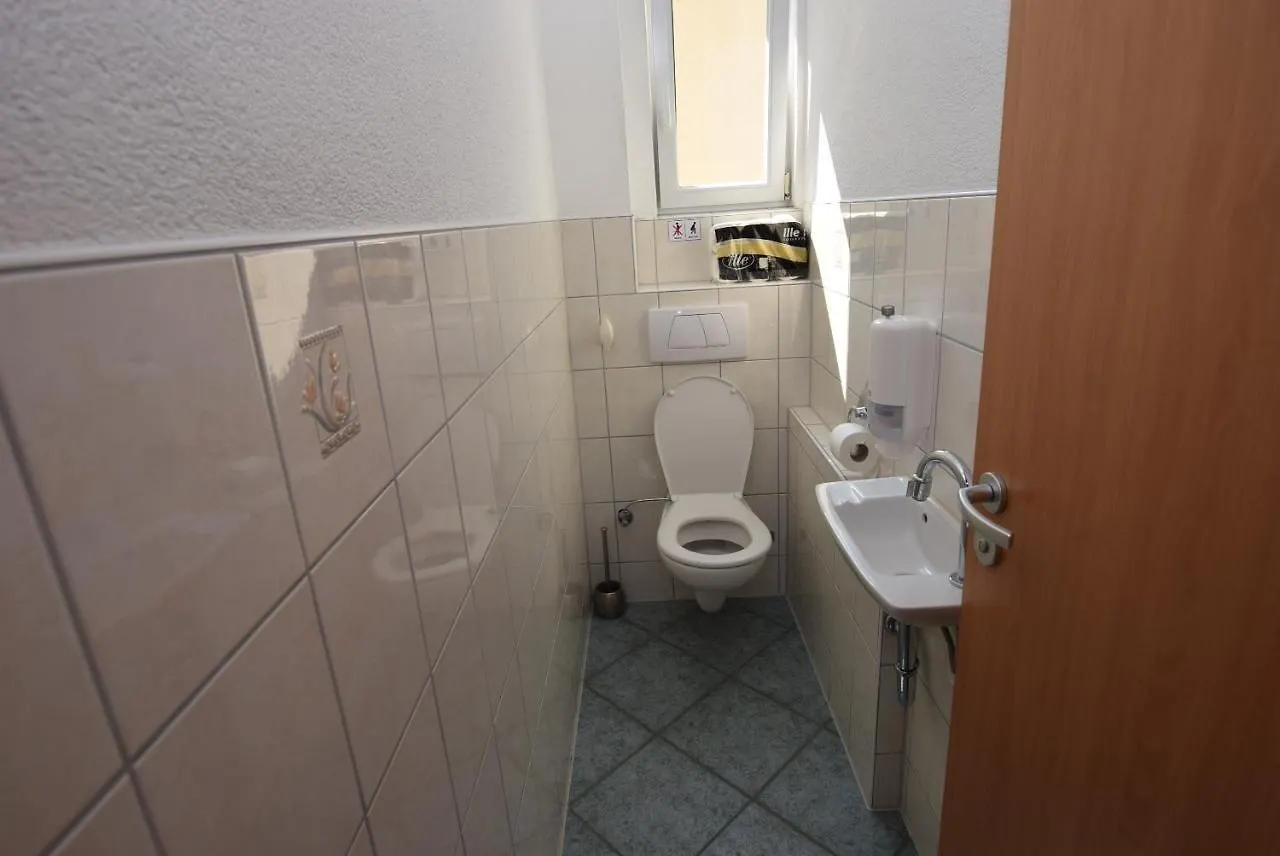 Apartment Stuttgart Suedheim